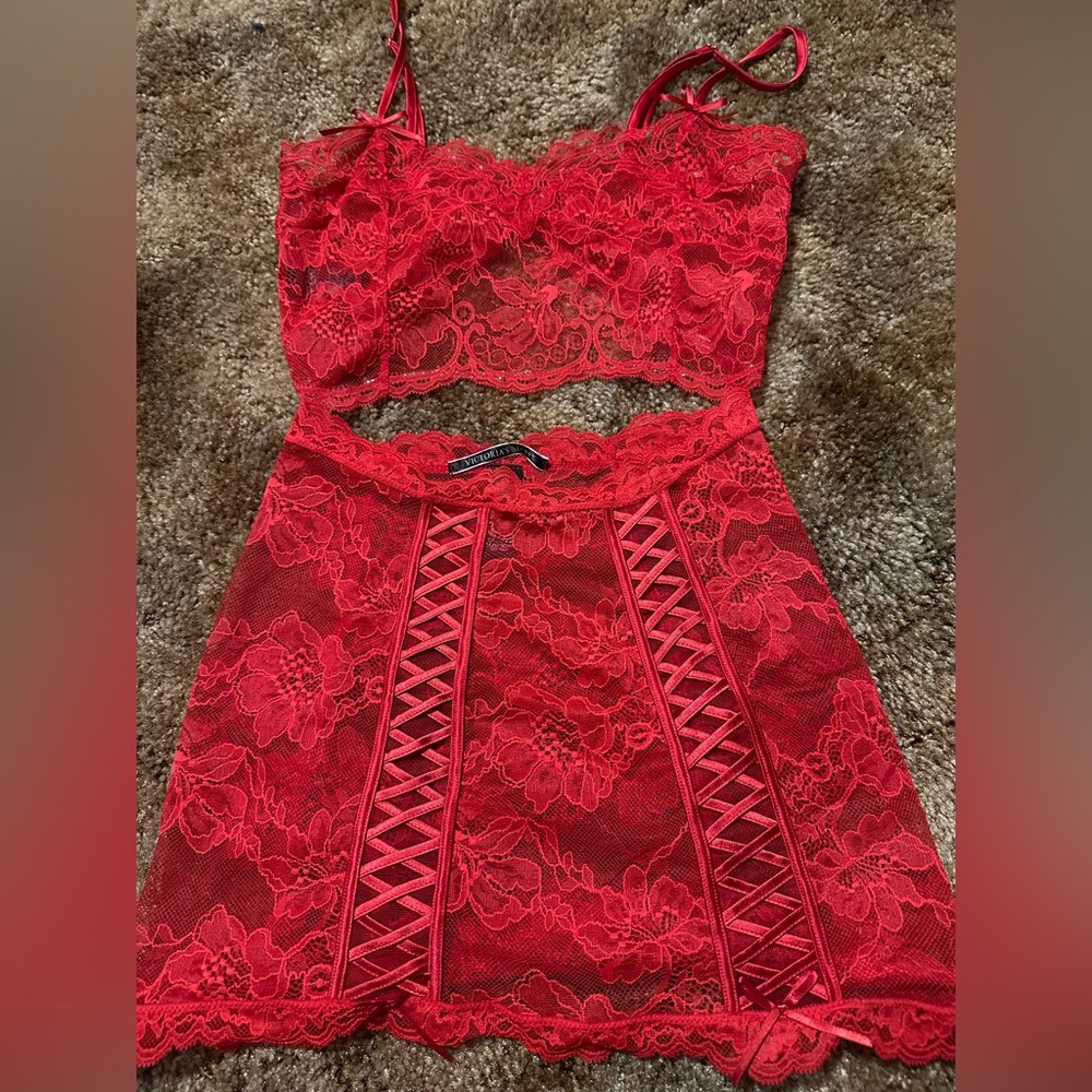 Red Lace VS Two-Piece Set